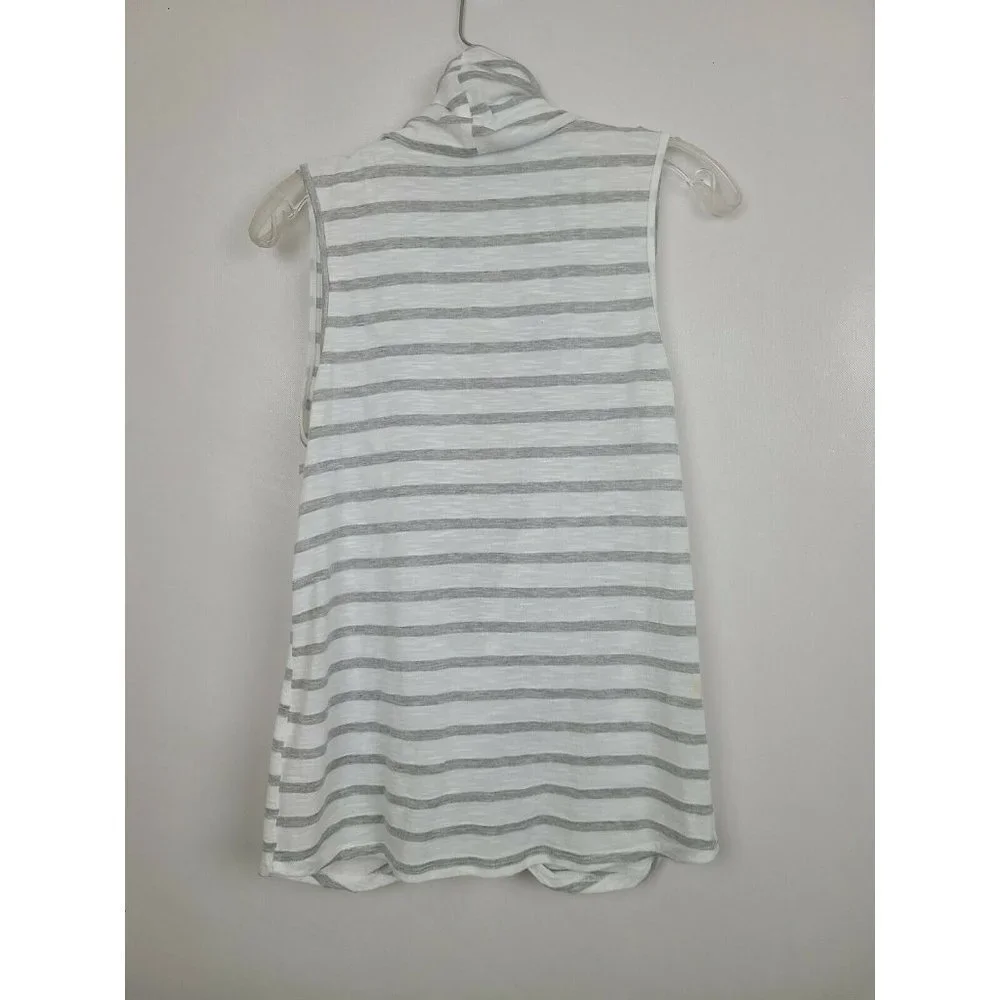 HYFVE Gray White Striped Drape Wrap Front Sleeveless Top Size Medium - Picture 4 of 8